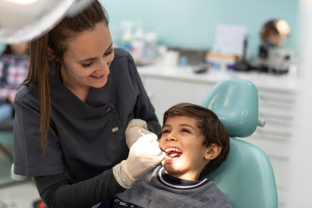 Best Emergency Broken Tooth Repair in Clifton, TN
