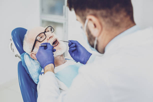 Best Weekend Emergency Dentist in Clifton, TN